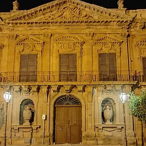 https://room-in-villa-galletti-inguaggiato.sicilyhotelsitaly.net